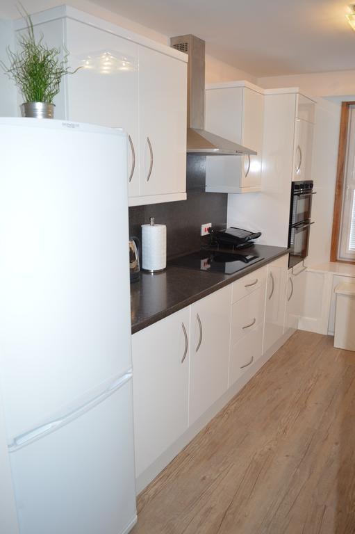Apartment No.34 *